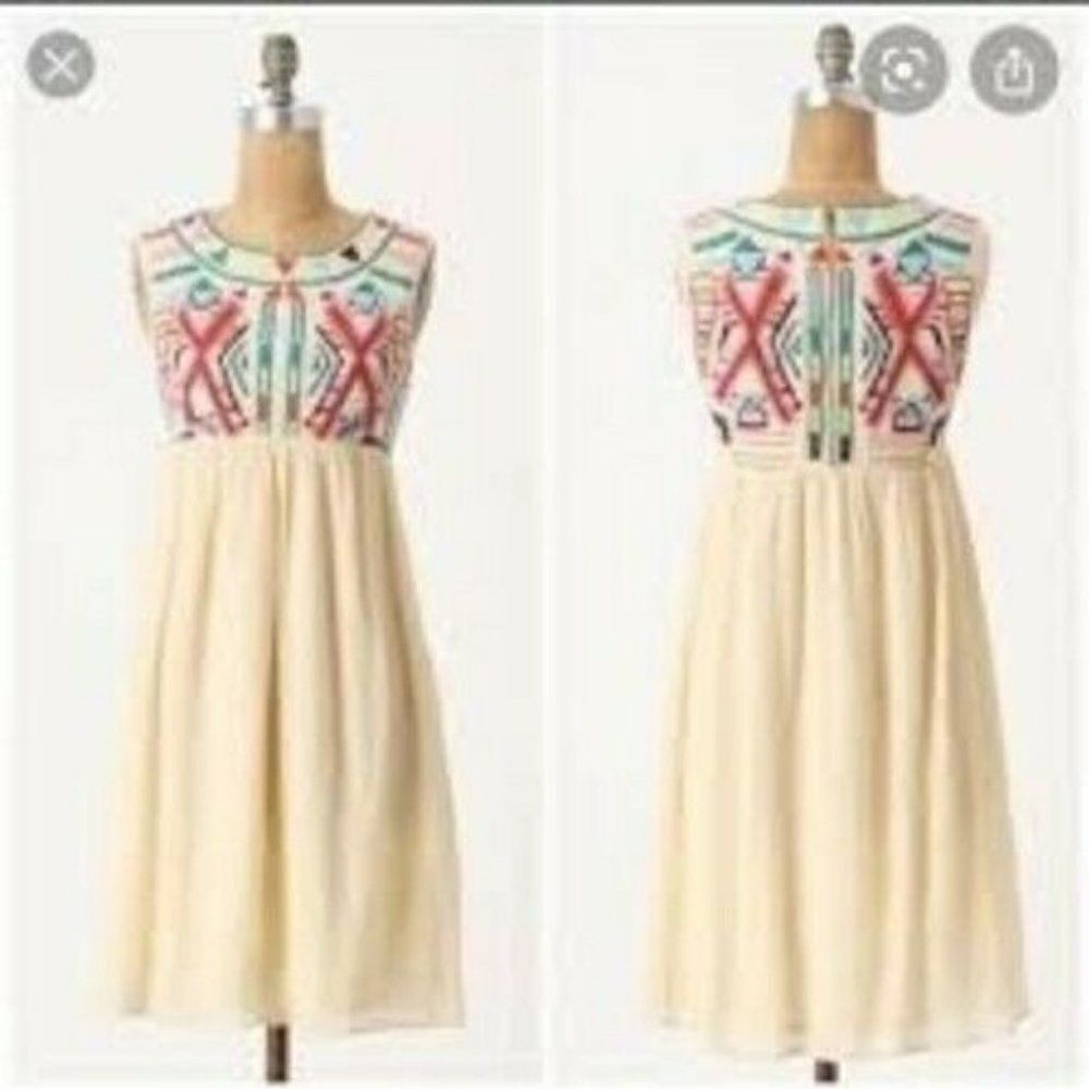 byโGryphon Anthropologieย Dressโ Ivory Embroidered Boho ChicโDressโSizeโMedium